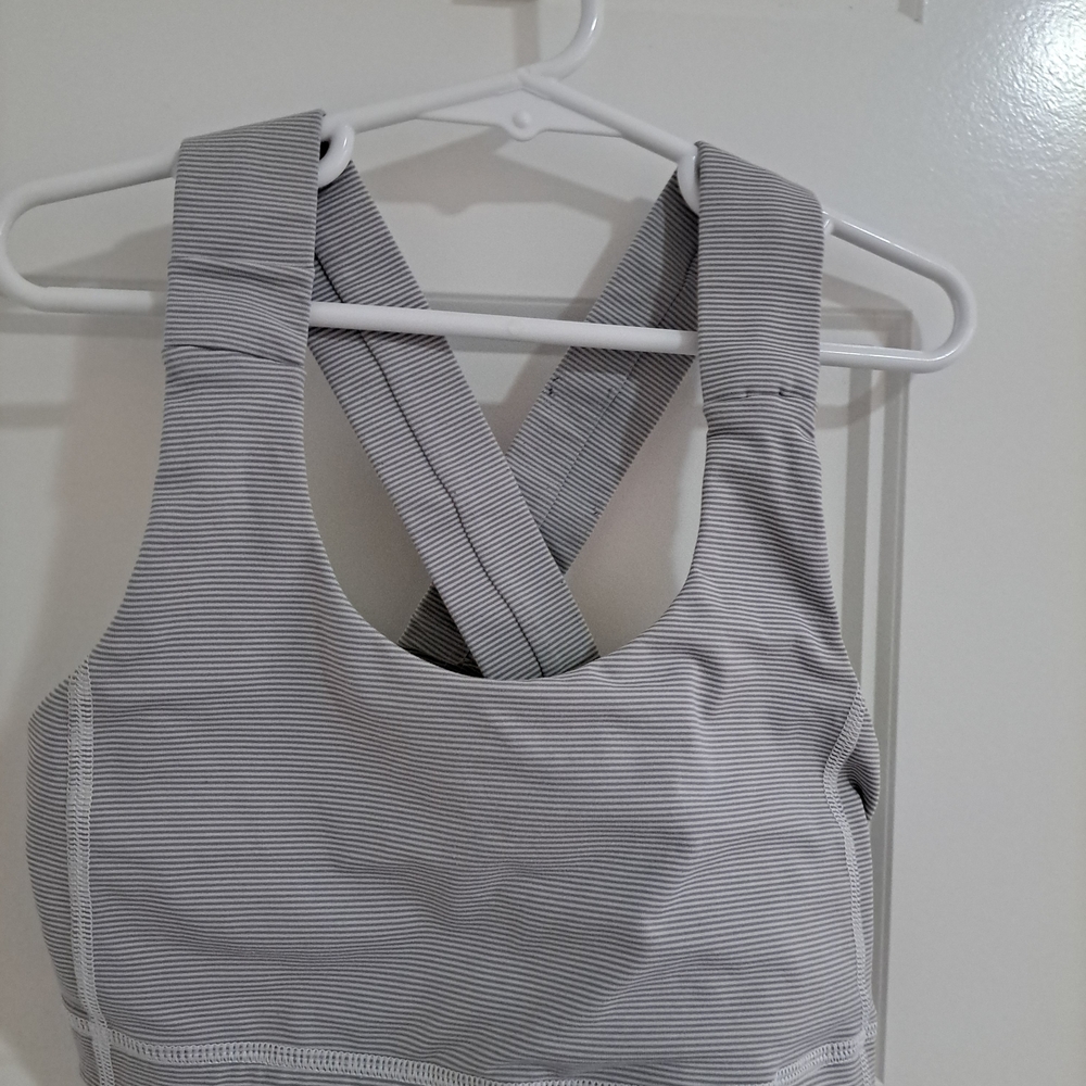 Lululemon Gray Striped Women's Sports Bra